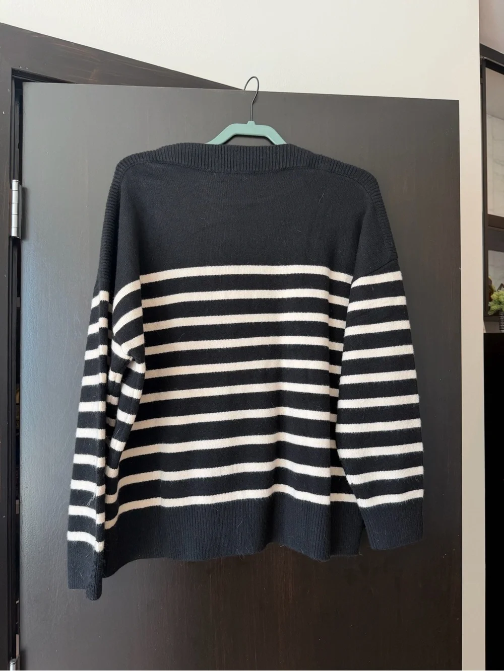 Zara Women’s Black & White Striped Knit Crewneck Sweater – Size Medium